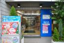 江坂東急弐番館の2階が江坂店フロントです。