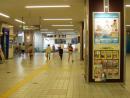 東横線からは正面改札を出てJR連絡口へ向かいましょう。