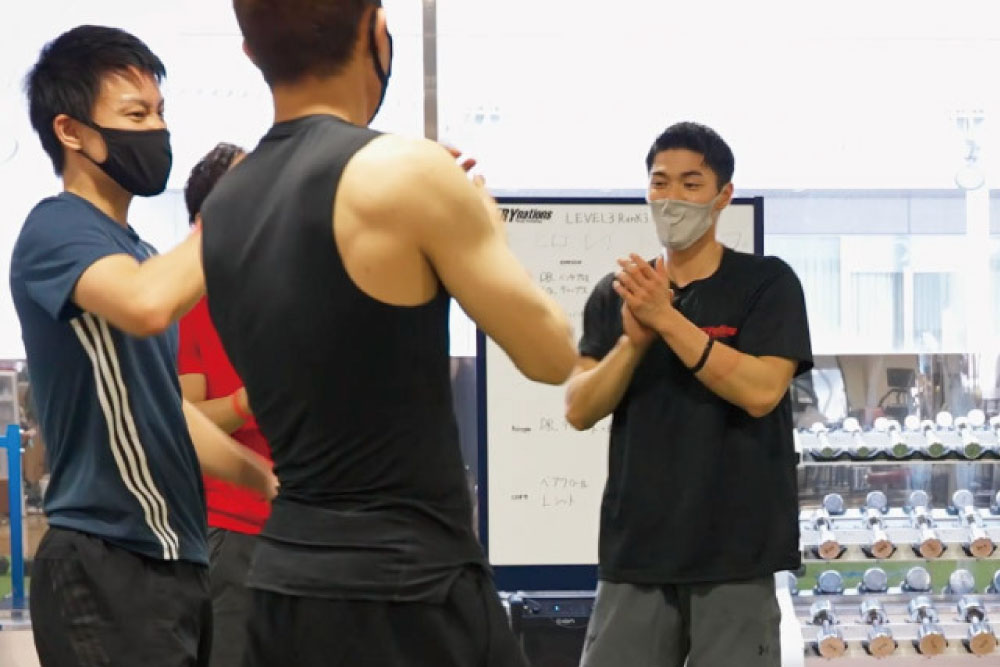 チーム制＆レベル別少人数制で継続しやすい