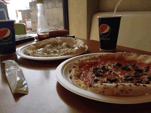 ダイエットとピザと私。