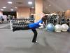 写真：股関節回りの筋力を強化するトレーニング　ポーズ2