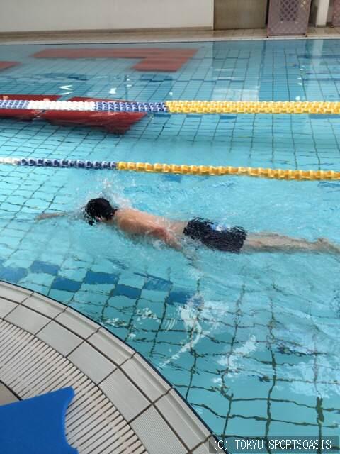 水泳基礎no2 プルブイ オアシス十条24plusブログ 東急スポーツオアシス