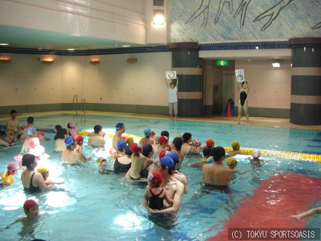 オアシスキッズ川口店の09年07月19日の記事 コーチ スタッフ日誌 オアシス川口店18周年イベント プール開放祭 埼玉県川口市本町